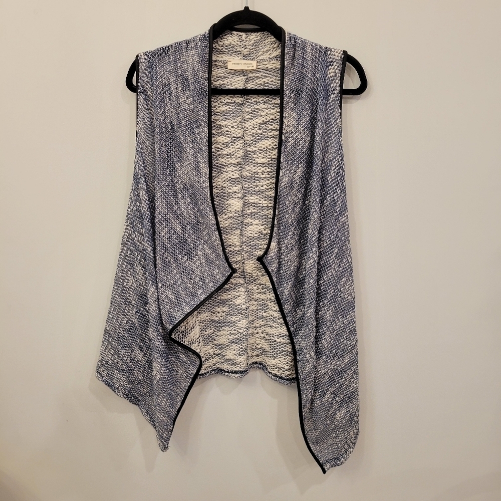 Twenty Second sleeveless open front draped cardigan size small
